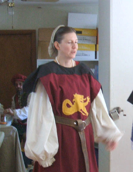 File:KAS 2008 - Rhiannon Redwulf.jpg
