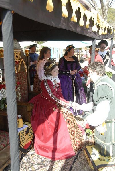 File:Deanna's Queen's Champion - Photo by Richard Threlkeld.jpg