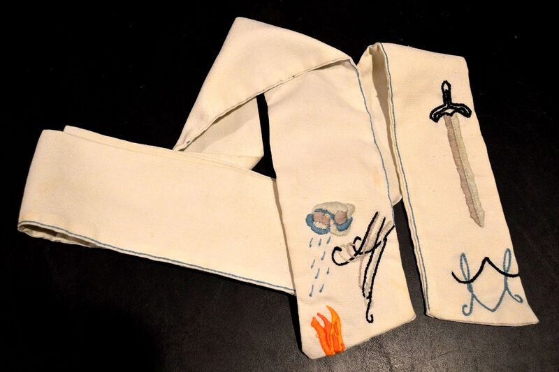 File:Knight Belt Randall von Nordlichwald embroidered by Tessa of the Gardens.JPG