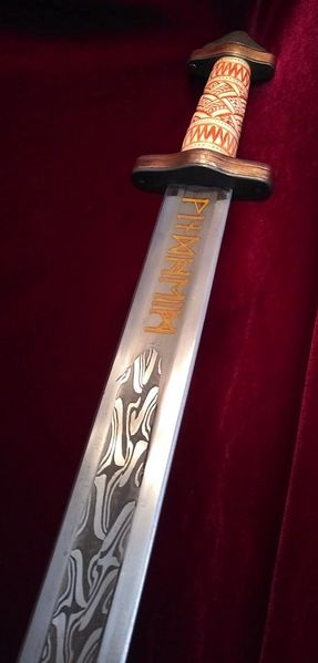 File:Vindheim Sword of State 3 - Photo by Deanna Baran.jpg